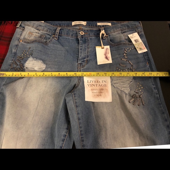 Jessica Simpson Lived in Vintage ripped Jeans. - Picture 7 of 8